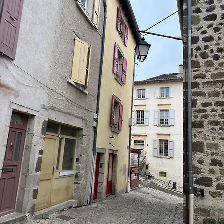 Cosy Au Pied De La Cathedrale Apartment
